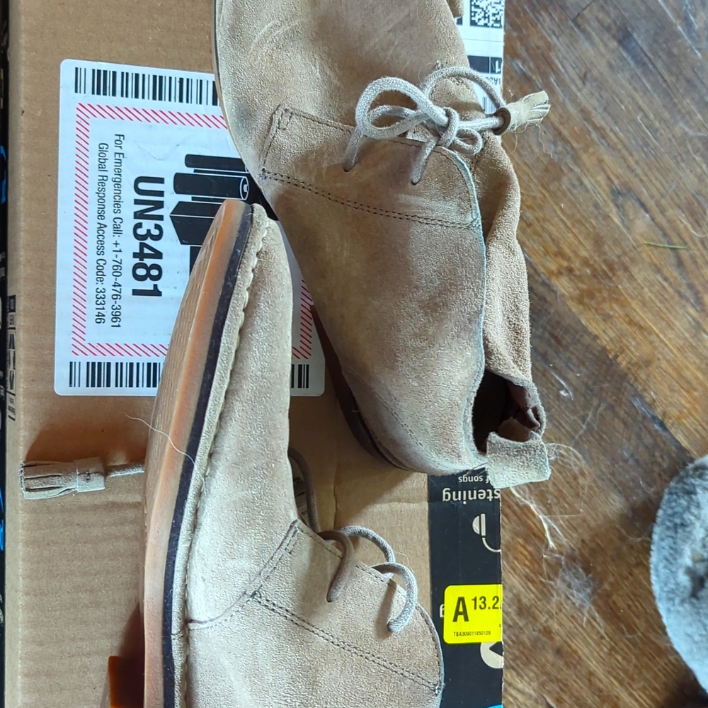 Suede chukka boots